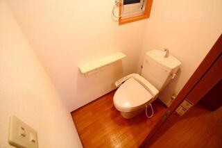 落ち着きのあるトイレです。