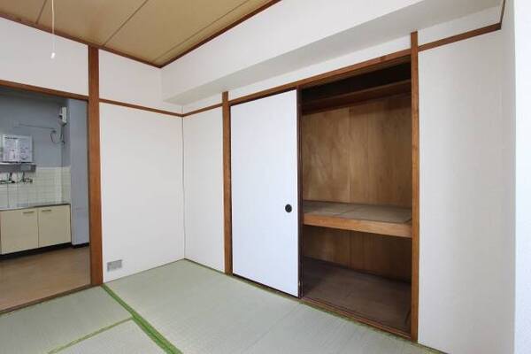 高さもあり収納しやすいです