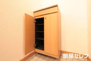 室内ショット2