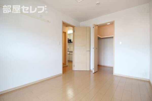 6帖の洋室