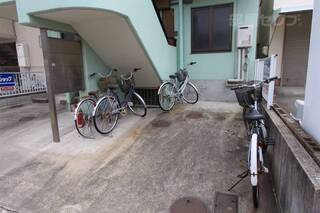 駐輪場完備です
