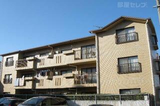 3階建てです。