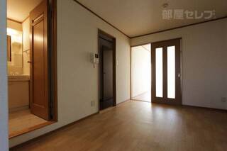 別号室の写真参照