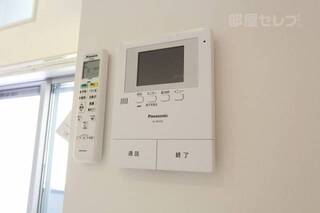 ※102号室室内参照（号室により色が異なります）