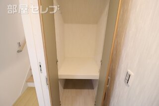 トイレ内収納