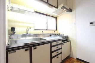 大型ファミリタイプキッチンです（同型別部屋内装参照）