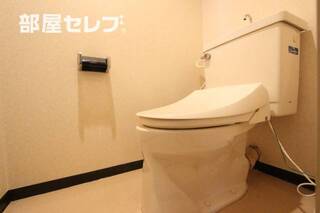 トイレも綺麗な空間です（同型別部屋内装参照）