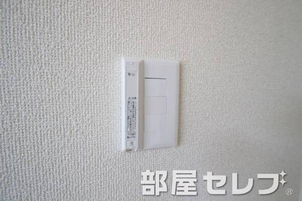 光ファイバーです。