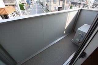 水はけの良いベランダです。