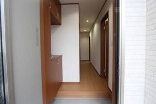 部屋が見られないような入口です