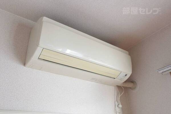 ※1Ｃ号室室内参照