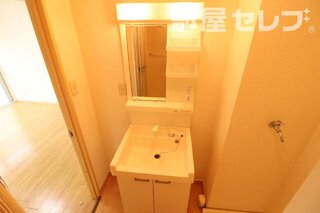※写真は205号室２ＬＤＫのものです。