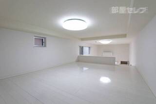 ※101号室内写真参照