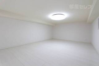 ※101号室内写真参照