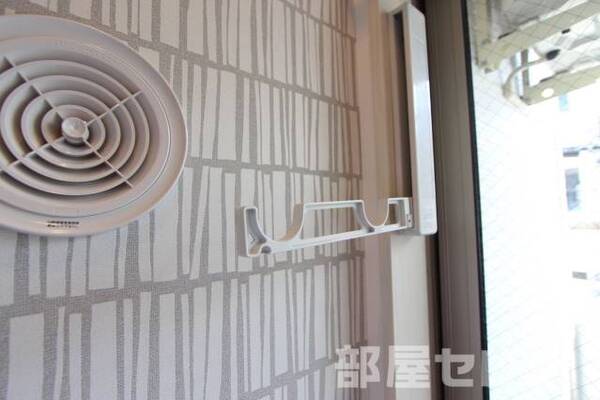 反転部屋写真