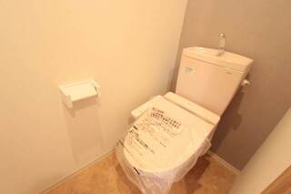 ウォシュレット付いてます