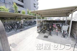 自転車置場。