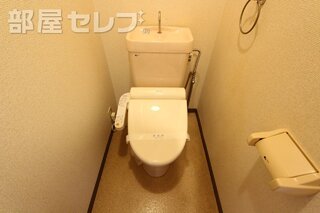 ウォシュレット付きです。