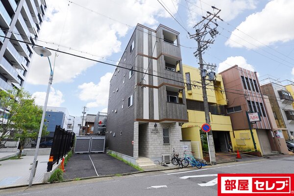 お洒落さ際立つ外観です
