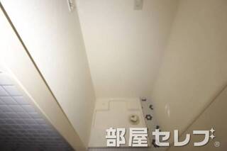 室内洗濯機置き場。
