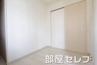寝室。