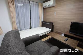 一式置いてちょうどいいサイズです