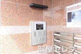 オートロック。