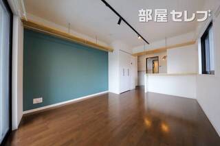 203号室