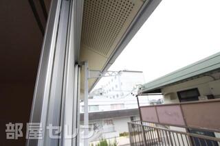 洗濯物は外でカラッと干せます。