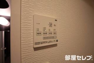 浴室乾燥機付きで便利です
