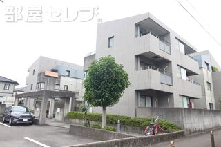 キレイな建物です。