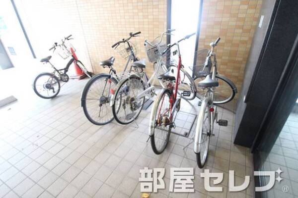 自転車置場。