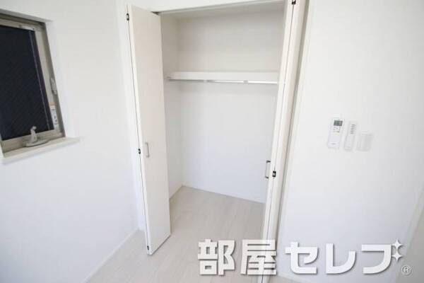 クローゼット。