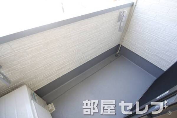 洗濯物が隠れます。