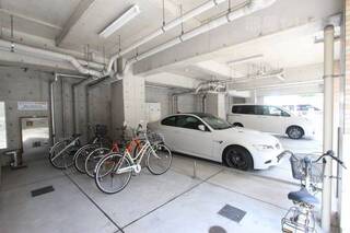 屋根付き駐輪場