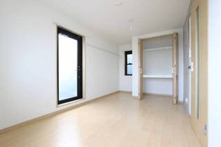 メゾネットタイプのお部屋です