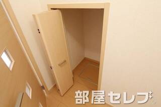 床下収納も出来ちゃいます。
