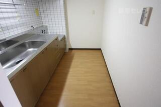 ここに冷蔵庫などの家電を。