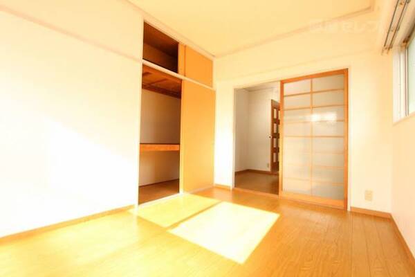 陽あたりのよいお部屋です　