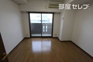 ７０２号室
