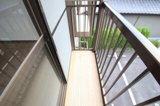 写真は202号室です
