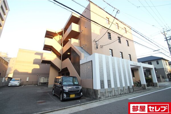 築年数感じさせないマンション。