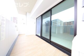 ※205号室参照写真（反転）