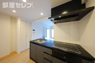 ※203号室参照写真（反転）