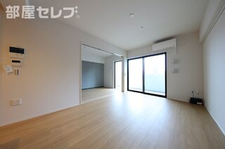 ※203号室参照写真（反転）
