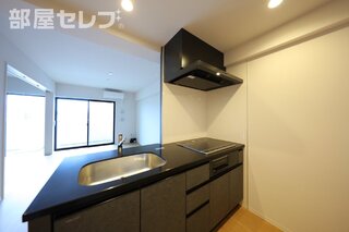 ※203号室参照写真（反転）
