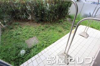 バルコニー広くて洗濯ラクラク。