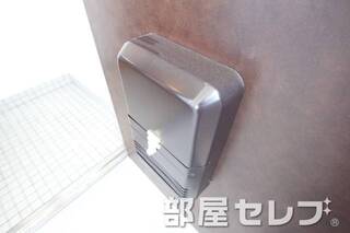 玄関ポスト。
