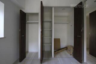建築途中の写真になります