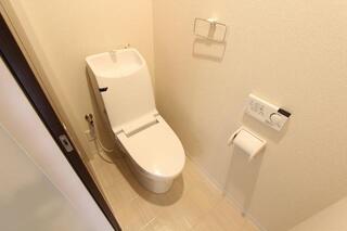 スタイリッシュなトイレです。